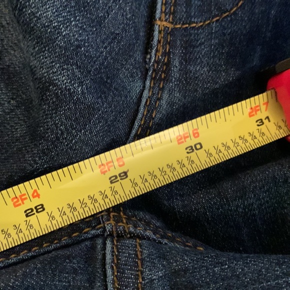 Unpublished Jeans - Picture 11 of 11